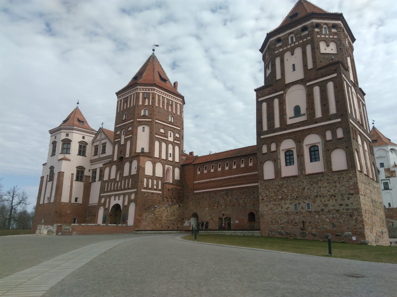 Мирский замок