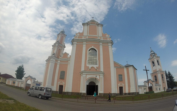 Костел св. Петра и Павла