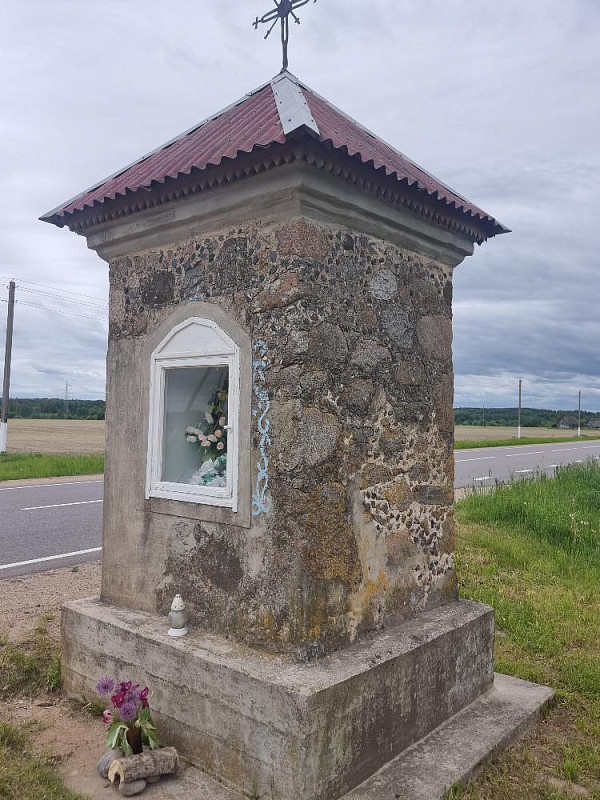 Часовня придорожная