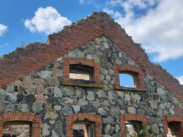 Бровар
