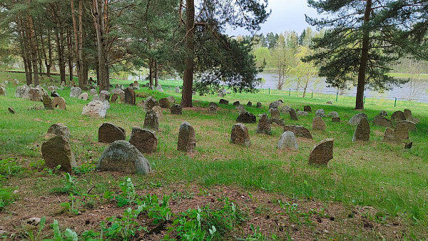 Еврейское кладбище