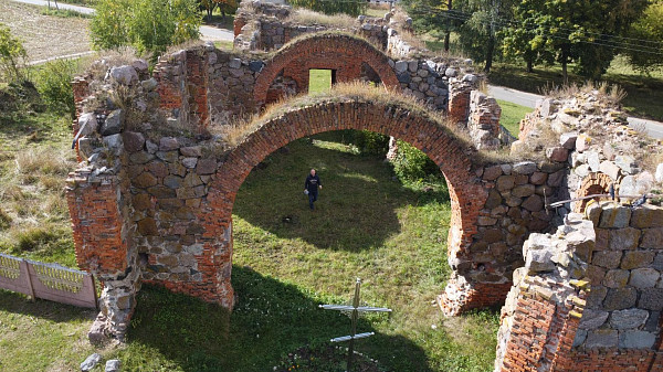 Церковь