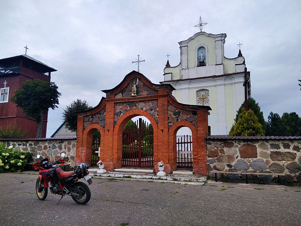 Храм