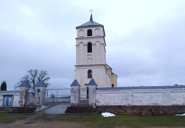 костел св. Петра и Павла