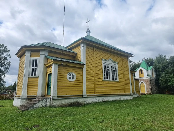 Церковь Крестовоздвиженская
