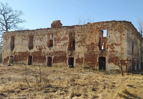Руины имения Радзивиллов
