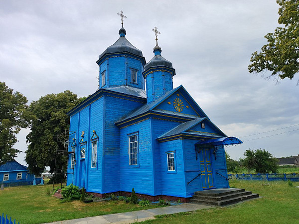 Свято-Успенская церковь (Ольпень)