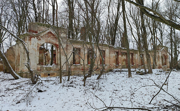 Руины усадьбы