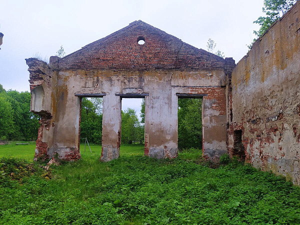 Руины бровара