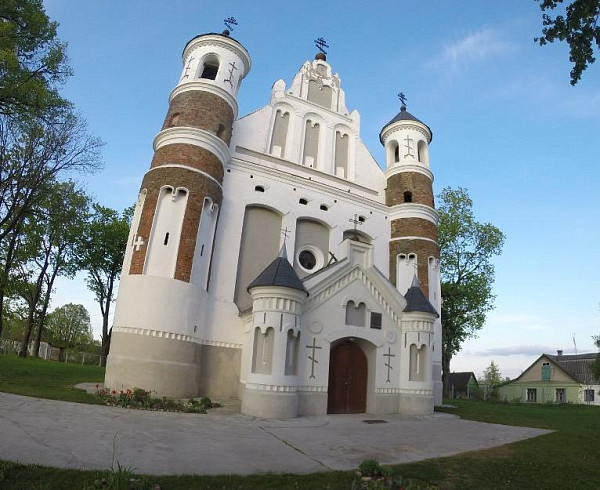 Церковь Рождества Богородицы (Мурованка)