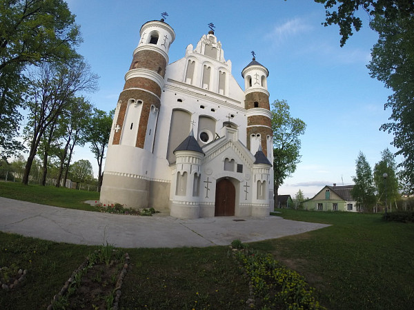 Церковь Рождества Богородицы (Мурованка)